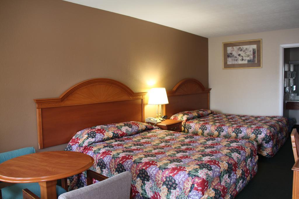 Budget Inn- Troy الغرفة الصورة